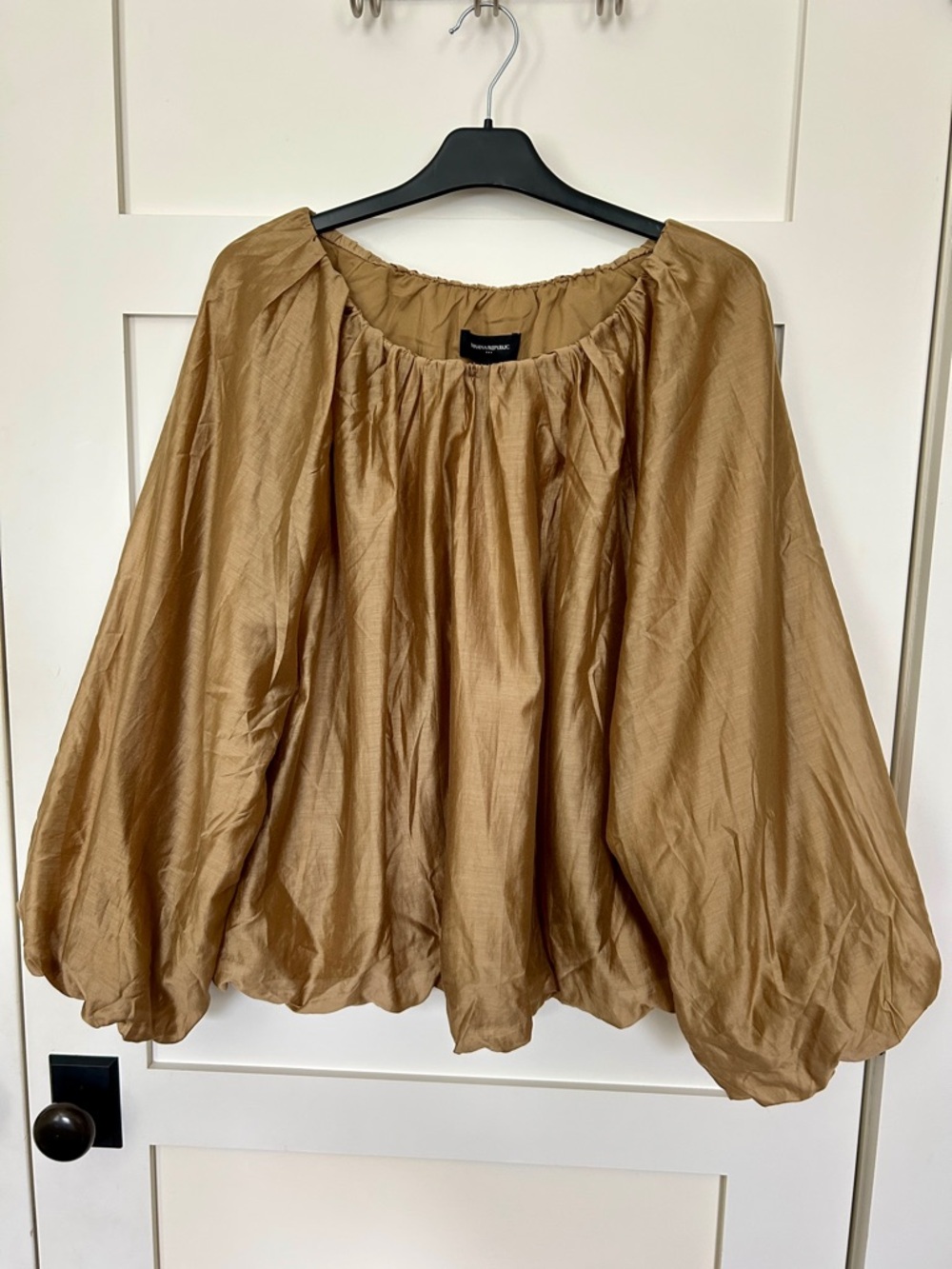 Gold-tone Blouse Top Banana Republic Balloon Sleeves